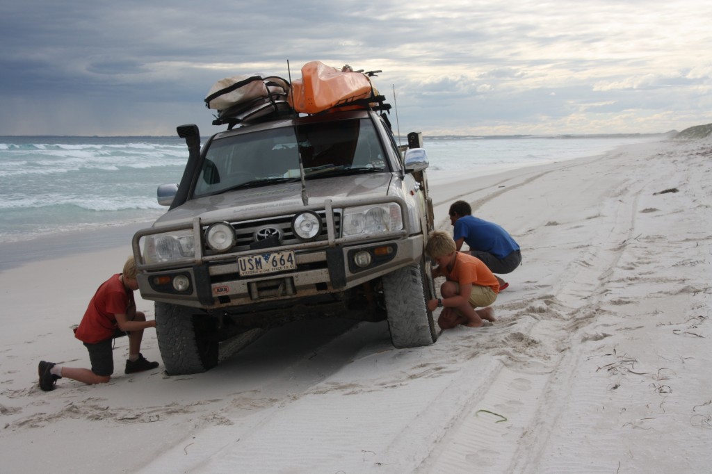 Cape Le Grande Beach drive