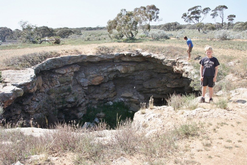 Murra El-Eleveyn Cave